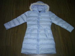 福州榮登貿(mào)易 女裝長(zhǎng)款棉衣與全品類服飾的零售與批發(fā)一站式平臺(tái)