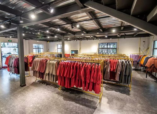 寧波服裝廠搬遷清倉 上千款羊絨大衣、羽絨服99元起限時搶購